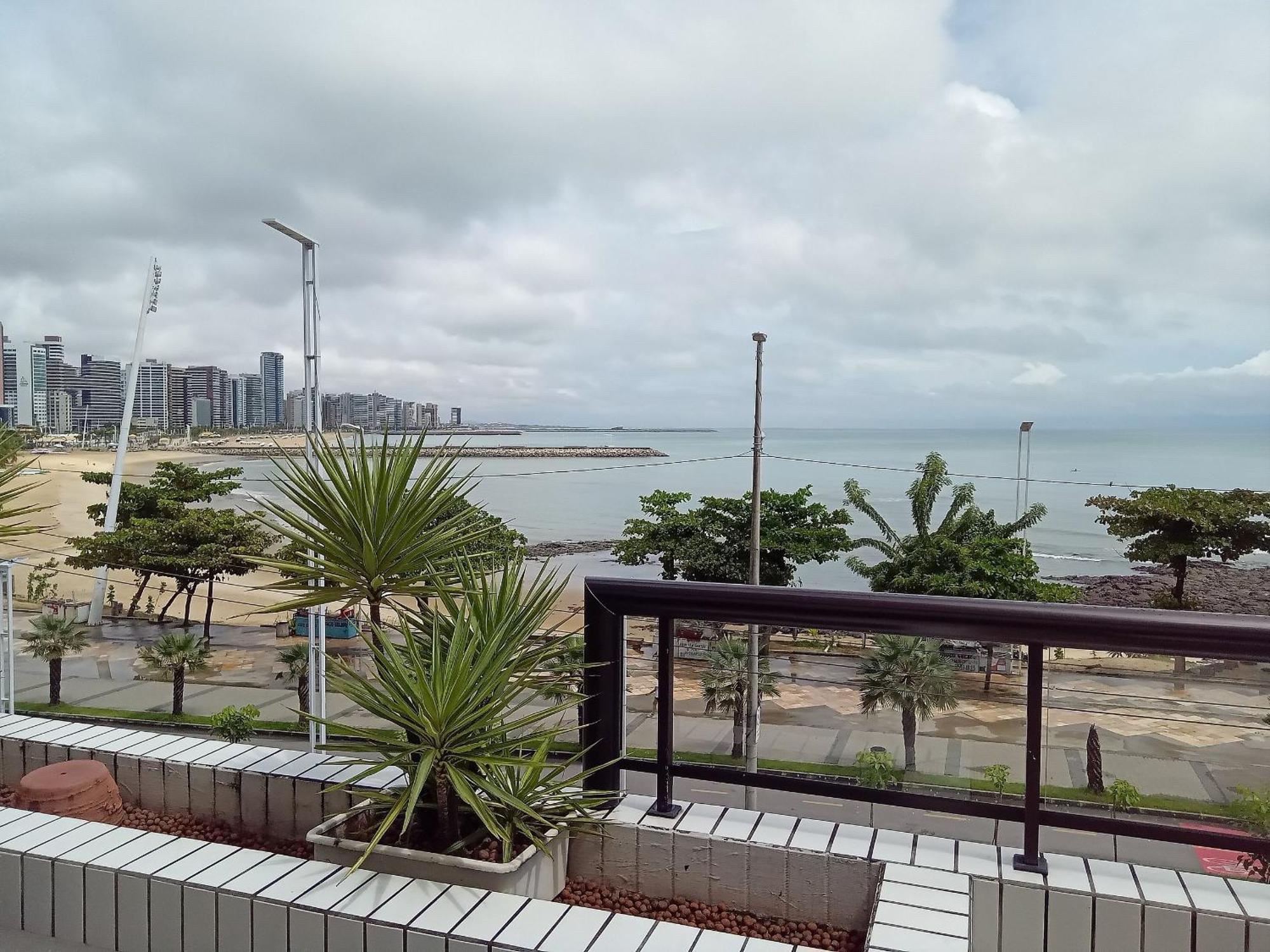 فندق Flat Blue Tree By Escala Imoveis فورتاليز المظهر الخارجي الصورة